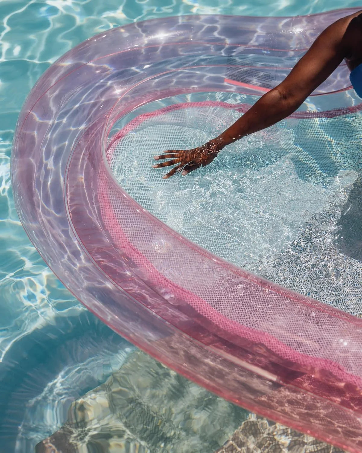 Lumi Discount Original Clear Heart Water Hammock with Mesh Pool Float for Summer Pool Parties - Image 5